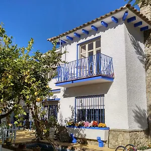 Homestay Blue Castle, Malaga